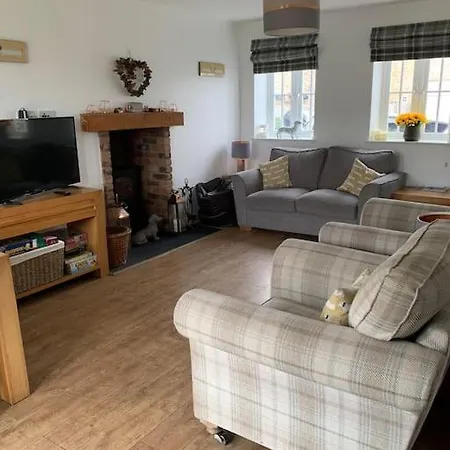 Vakantiehuis Hotdog House Filey Detached Pet Friendly Eco-house *