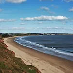 Hotdog House Filey Detached Pet Friendly Eco-house Hunmanby