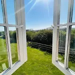 Hotdog House Filey Detached Pet Friendly Eco-house * Hunmanby