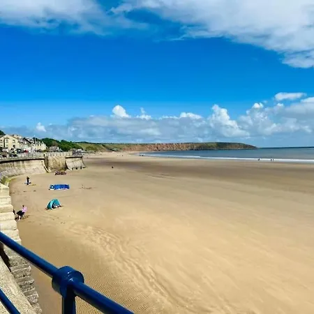 Ferienhaus Hotdog House Filey Detached Pet Friendly Eco-house Hunmanby