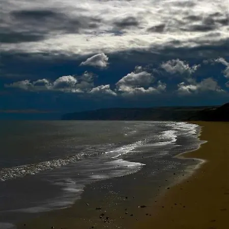 Hotdog House Filey Detached Pet Friendly Eco-house * Hunmanby