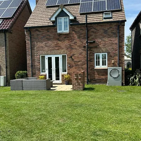 Prázdninový dům Hotdog House Filey Detached Pet Friendly Eco-house Hunmanby